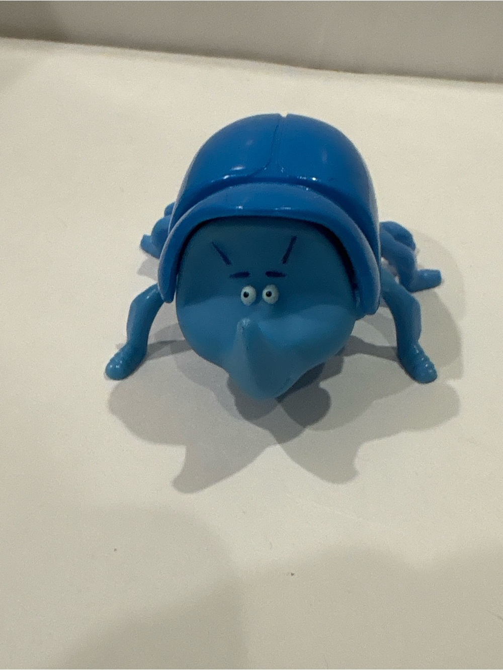 DISNEY PIXAR BUGS LIFE BLUE BEETLE~MCDONALDS HAPPY MEAL~WIND UP PLASTIC TOY